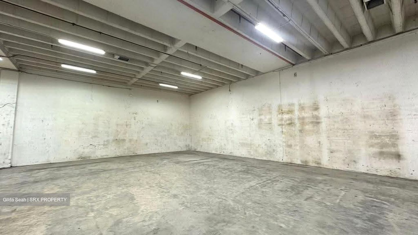 Ruby Land Complex (D13), Factory #622068551